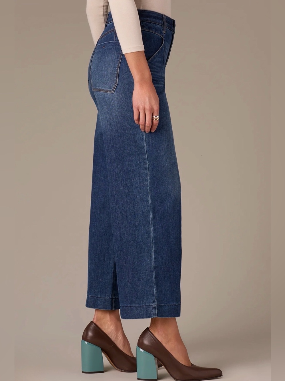 Wit & Wisdom Wyatt Skyrise V-Pocket Wide Leg Jeans Blue Size 00 NWOT - Picture 2 of 7